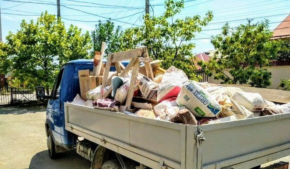 Вывоз мусора Газелью в Губахе в октябре