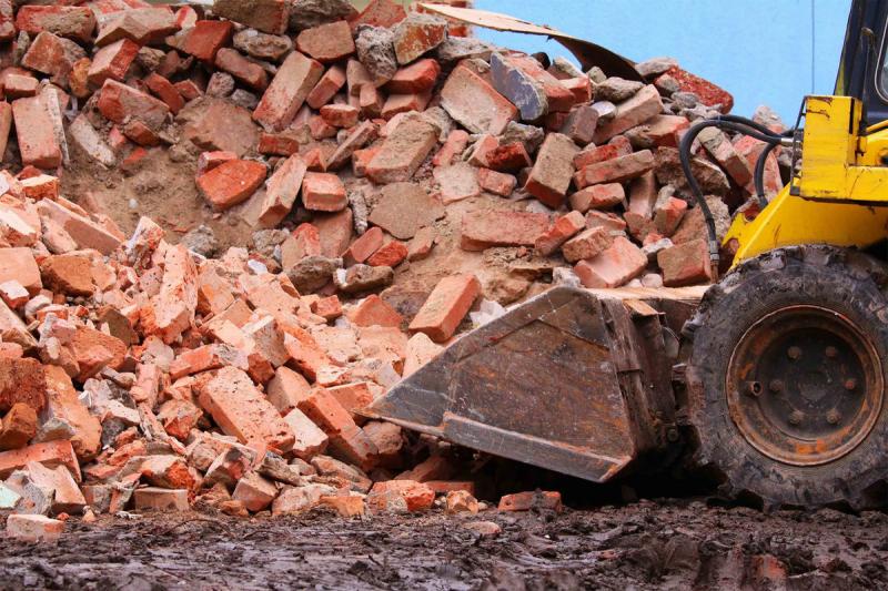 Вывоз кирпичного боя с утилизацией в Губахе в октябре